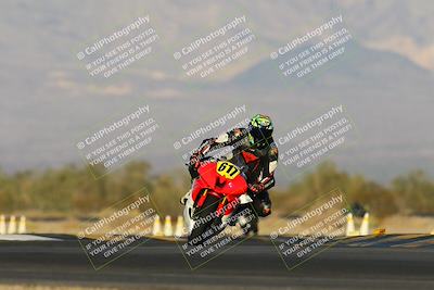 media/Dec-07-2024-CVMA (Sat) [[21c5f1ef85]]/Race 13-Amateur Supersport Middleweight/